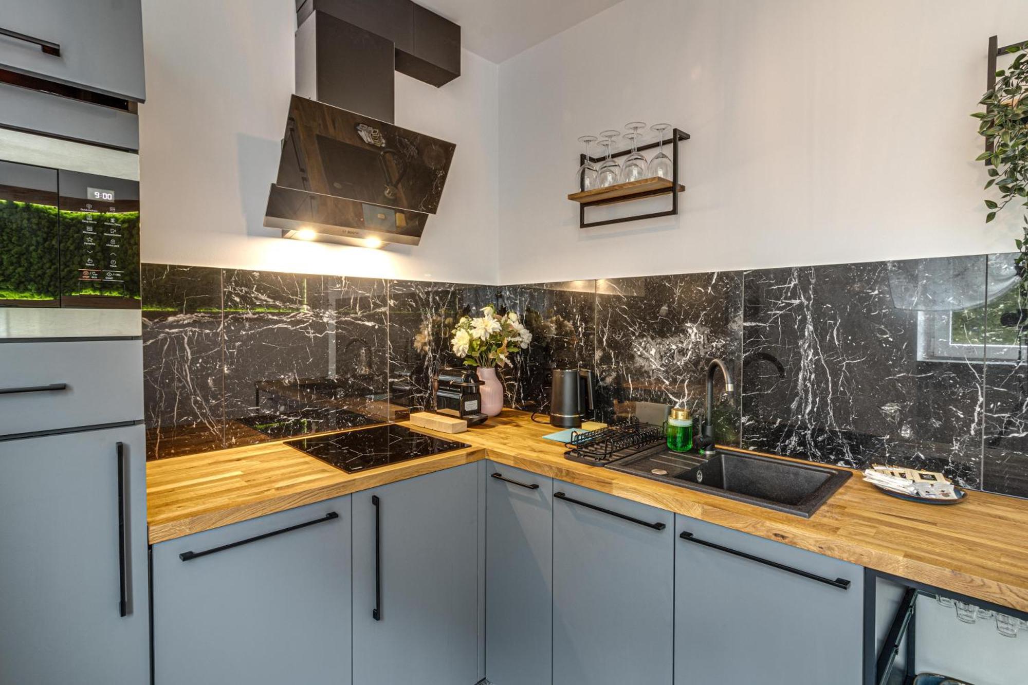 Rentplanet - Kosciuszki Apartment